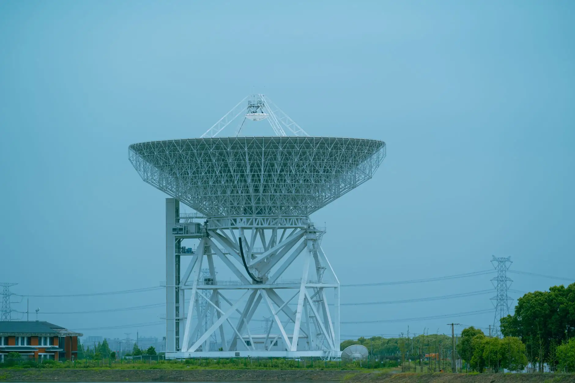 2025年箱包皮具行业新材料应用趋势与选购指南