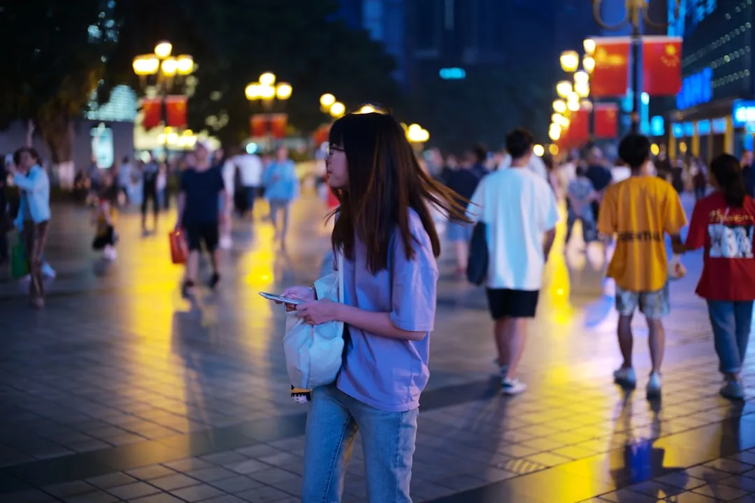 重庆出行场景下旅行箱包材质选购要点与维护指南正文配图 2